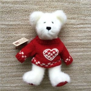 Boyds Bear TJs Best Dressed Collection Bashful T Bearhugs 10" Teddy Bear Heart